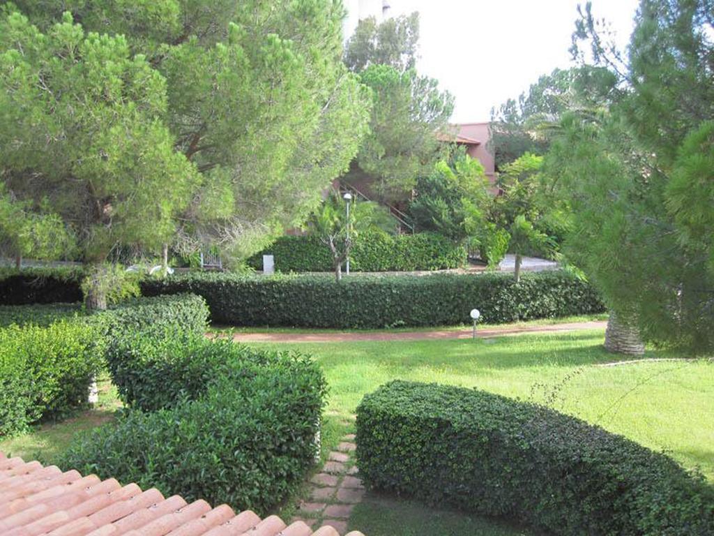 Baia Dei Delfini Aparthotel Фурнари Екстериор снимка